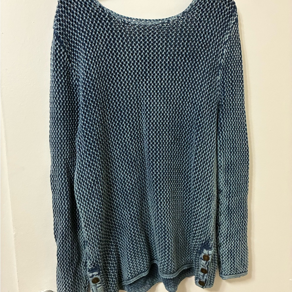 Elegant Blue Knit Women's Sweater